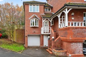 Photo 13- click for photo gallery